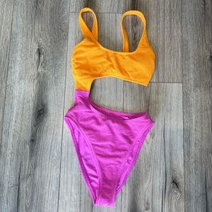 Cut out swimsuit. Swim wear.